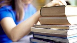 Эксперты РАО забраковали почти 20 процентов школьных учебников